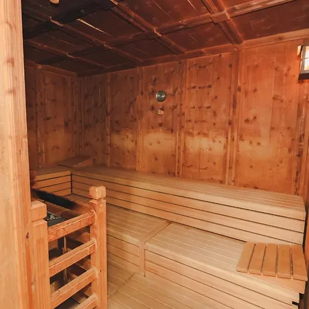 Saldur Small Active Hotel