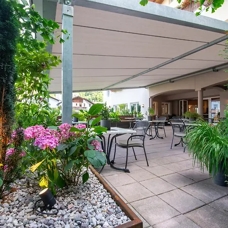 Saldur Small Active Hotel 4*