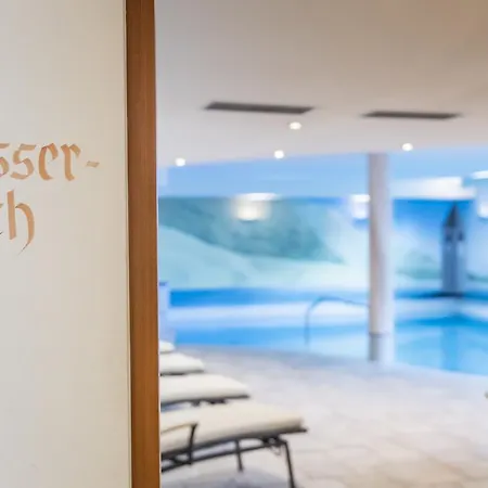Hotel Saldur Small Active